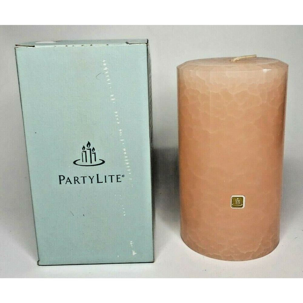 PartyLite 3" x 5" Apricot Basil Pillar Candle‎ New Box P5D/C75225 - Picture 1 of 2